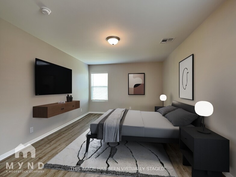Building Photo - 2013 Orchid Ln