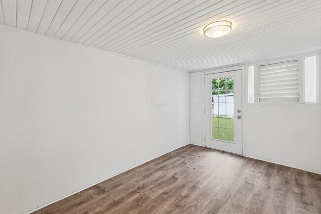 Building Photo - 1547 Joyner Ave SE