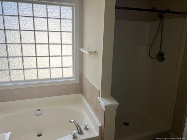 Building Photo - 1766 Cherrypoint Dr