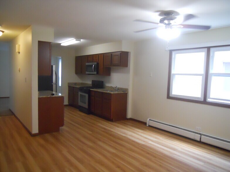 Dinning off Kitchen - 1922 N 18th Ave