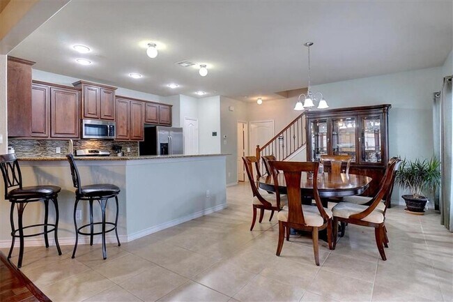 Building Photo - 4100 Comanche Dr