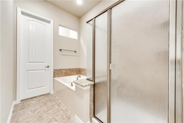 Building Photo - 2452 Embleton Dr