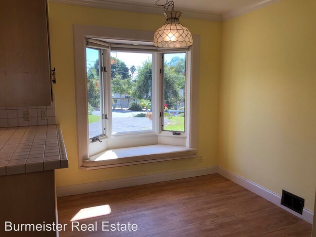 Building Photo - 3 br, 2.5 bath House - 1722 Grandview Street