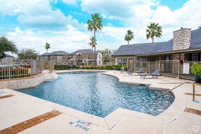 Building Photo - The Sundance Apartments