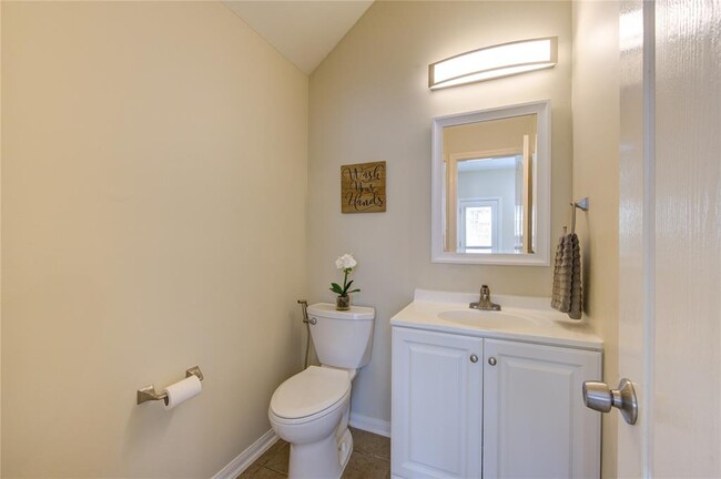 Building Photo - 1631 Candleston Ln