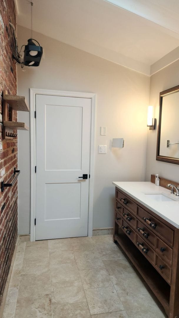 Building Photo - Beautiful Ft Hunt Area Home