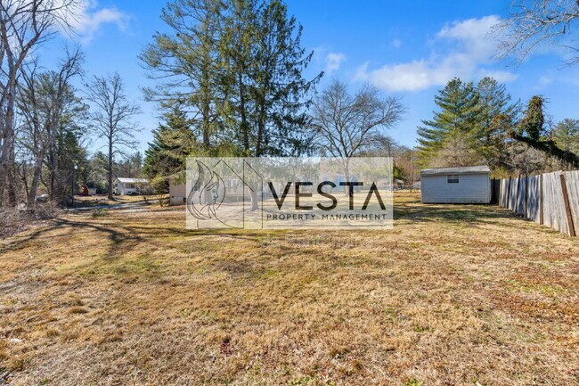 Building Photo - 442 Wickins Dr