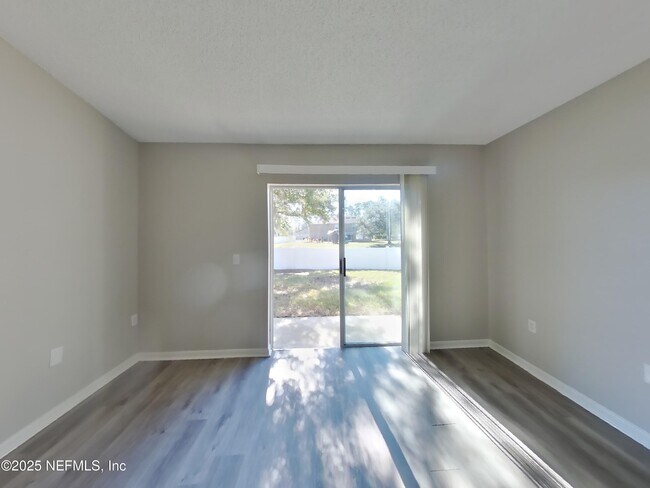 Building Photo - 4138 Clearbrook Cove Rd