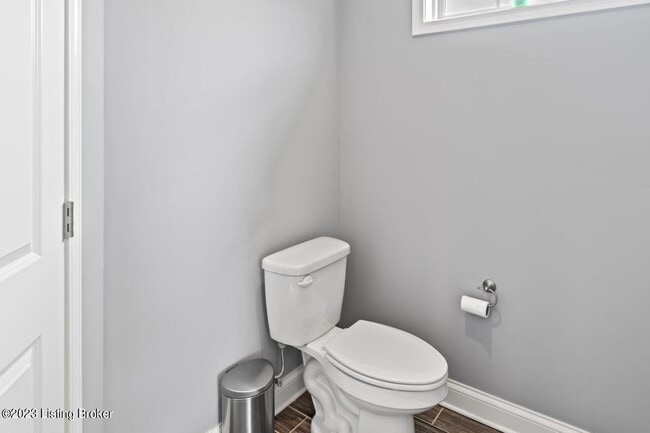 Building Photo - 18507 Chadwick Glen Cir