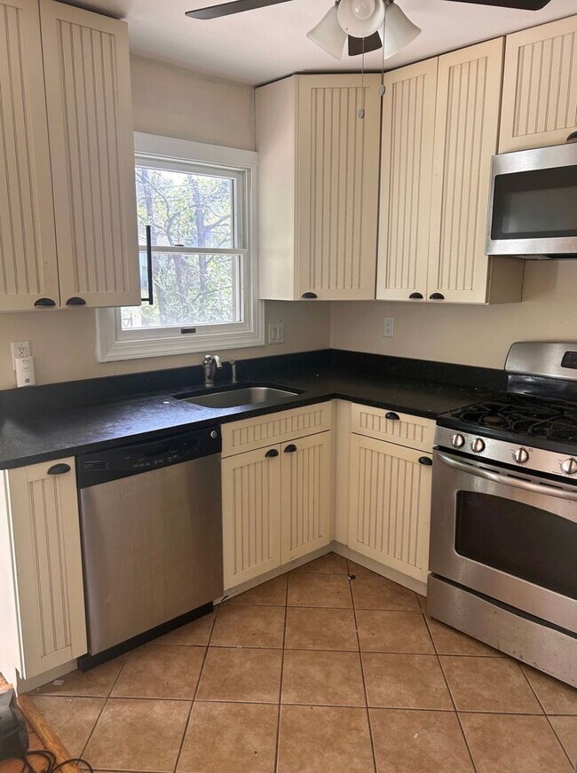 Building Photo - Annapolis Single Family Home