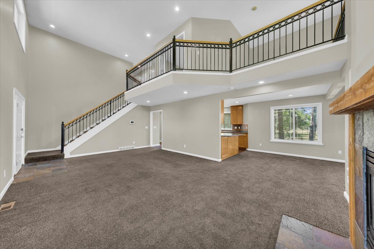 Building Photo - 685 E Union Pines Ct