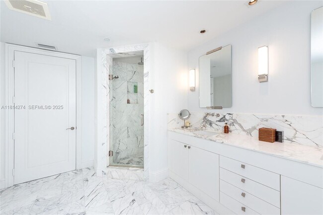 Building Photo - 10295 Collins Ave