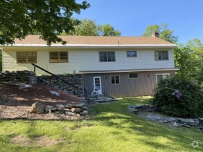 Building Photo - 115 Montague Rd
