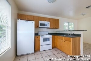 Building Photo - 120 Andrews St