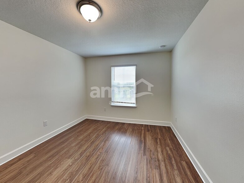 Building Photo - 157 Bee Tree Blvd