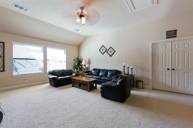 Building Photo - 3808 Avery Woods Ln