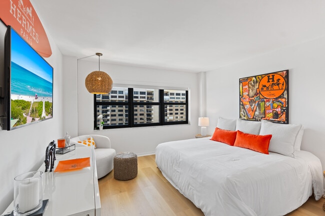 Building Photo - 5100 N Ocean Blvd