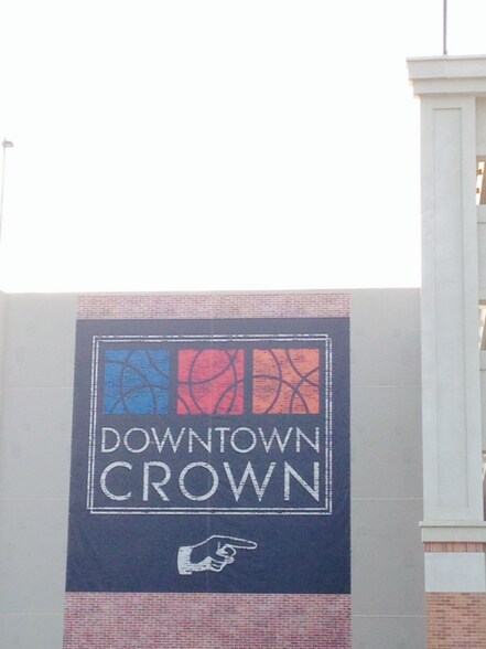 Building Photo - 9726 Fields Rd