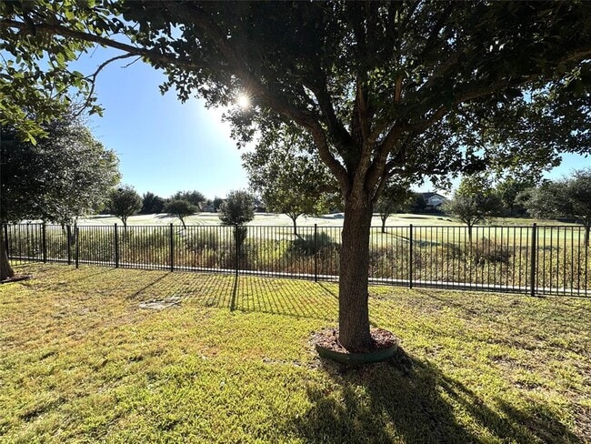 Building Photo - 807 Centerbrook Pl