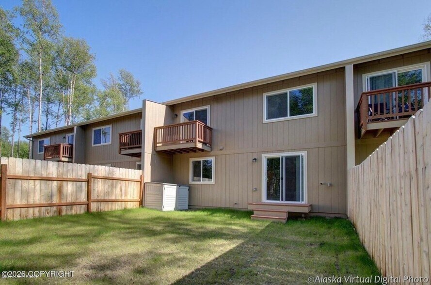 Building Photo - 6992 S Hood Ct