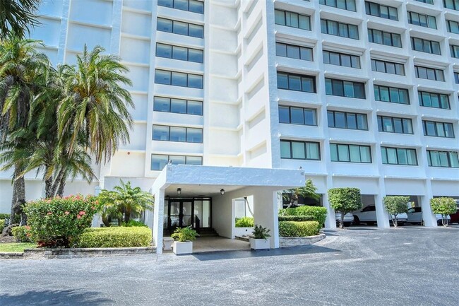 Building Photo - 4822 Ocean Blvd