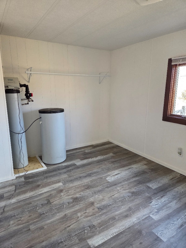 Building Photo - 220 17th Ave