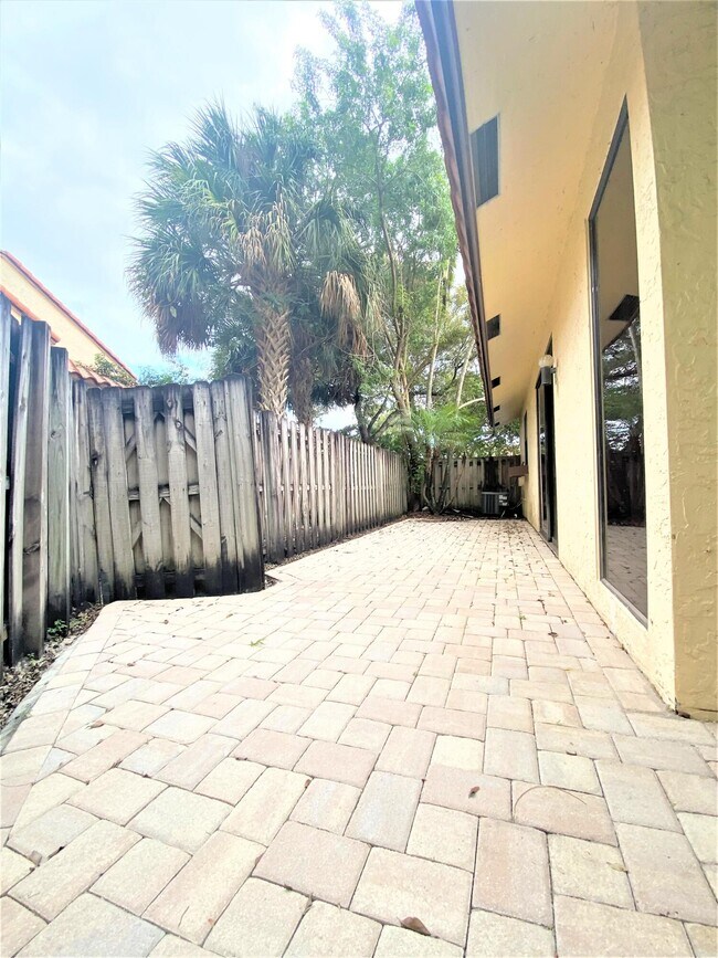 Building Photo - 5859  Fox Hollow Drive A Boca Raton Fl 33486