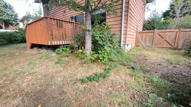 Building Photo - PRELEASING AUGUST 2026: 4 bedroom, 2.5 bathroom House