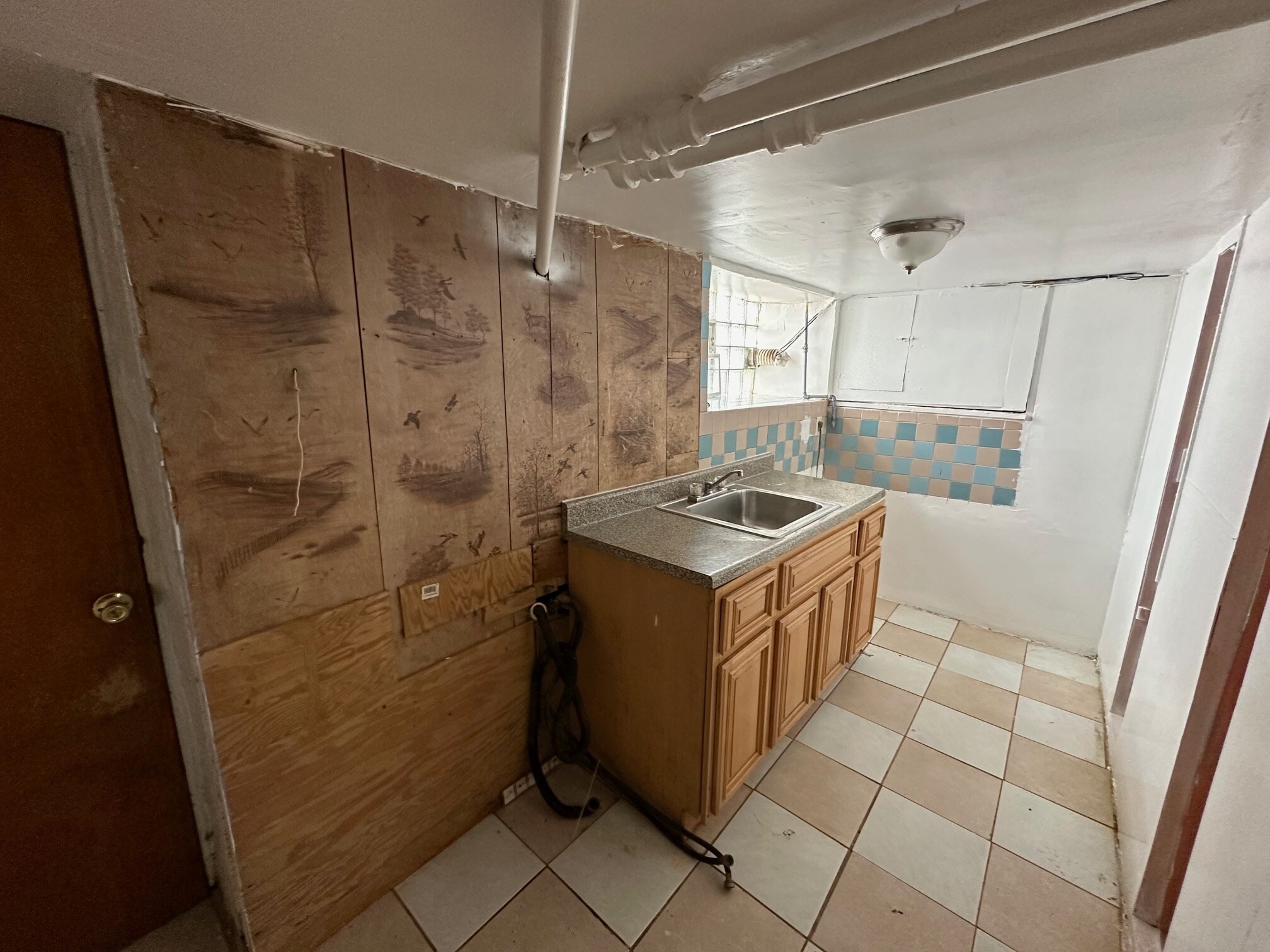 Building Photo - 4944 Boudinot St