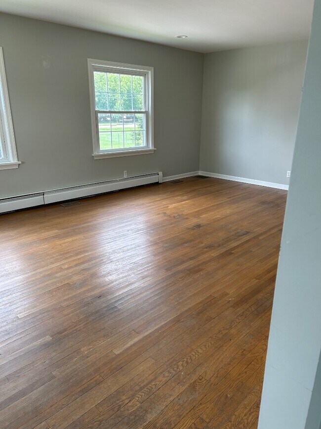 Building Photo - 1752 Parsons Ln