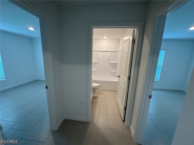 Building Photo - 17313 Cantu Ct