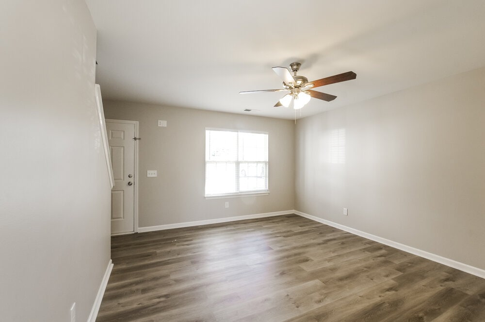 Building Photo - 5746 Laborde Ave