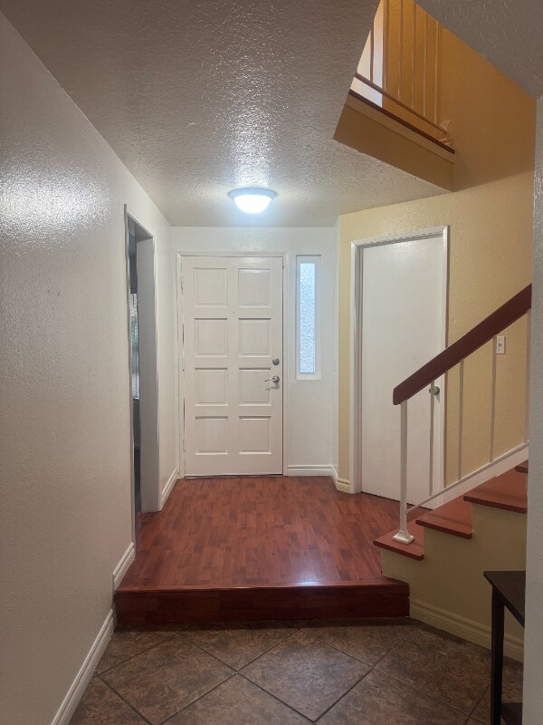 Building Photo - 21496 Firwood