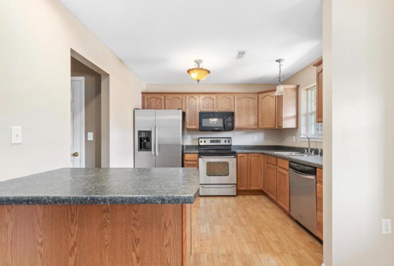 Building Photo - 125 Ridgeview Dr