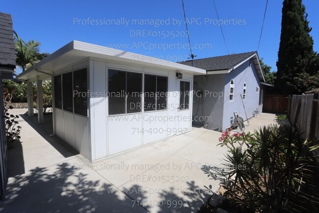 Building Photo - 1707 Evergreen Ave