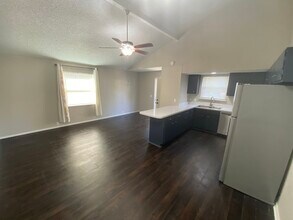 Building Photo - 4811 Houghton Ave