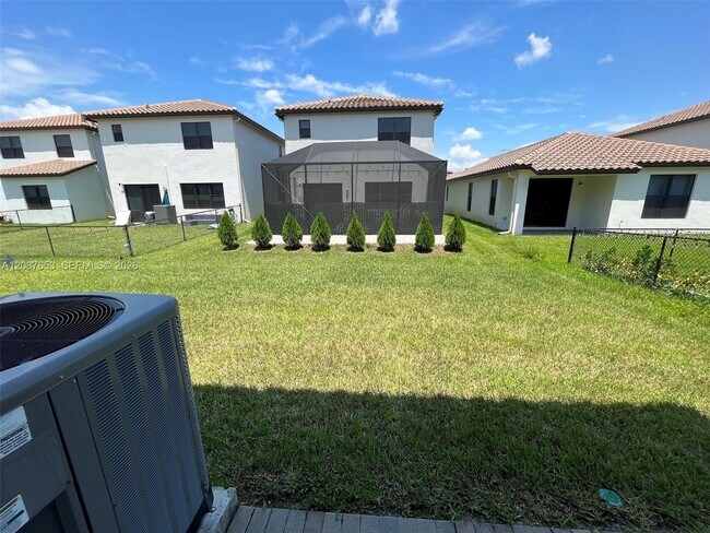Building Photo - 5525 Agostino Way
