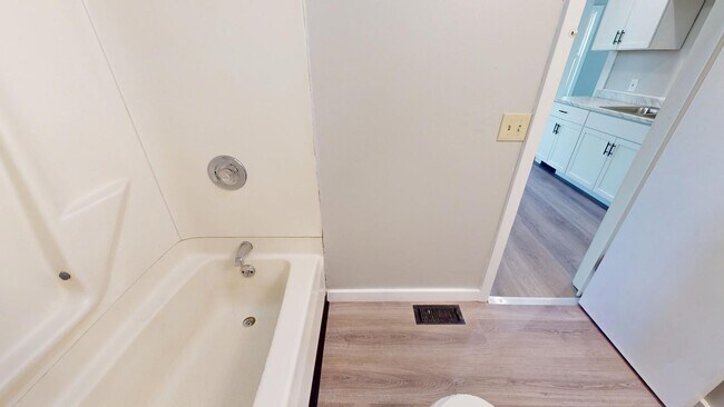 Building Photo - 7701 Dercum Rd