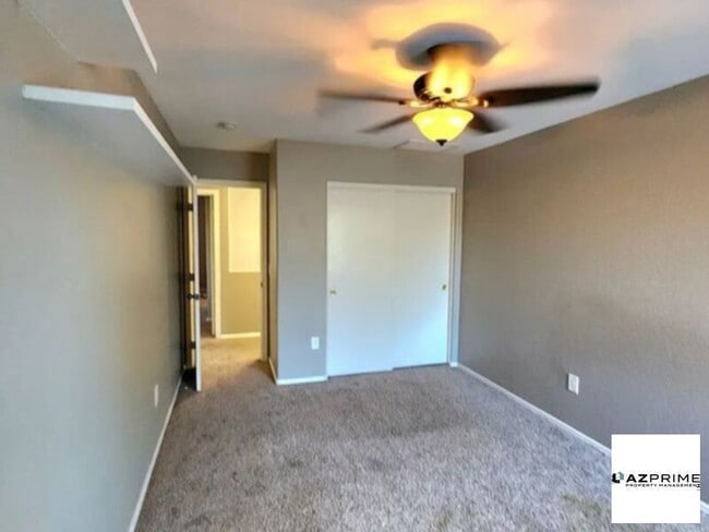 Building Photo - Wonderful Apartment