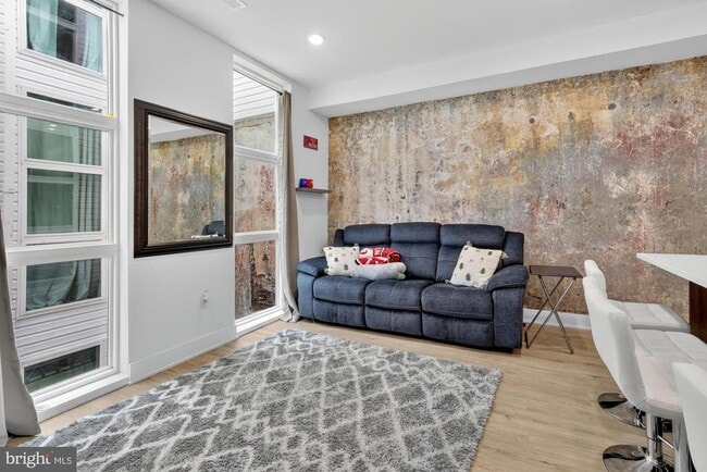 Building Photo - 59 N 2nd St