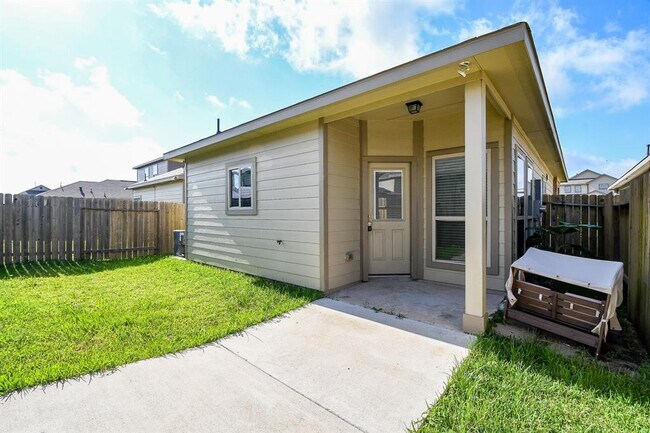 Building Photo - 6421 Innsbruck Meadows Ln