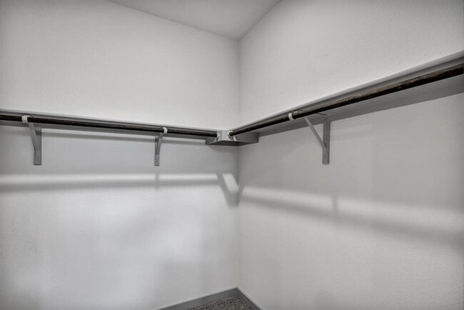 Building Photo - 108 Windsor Blvd