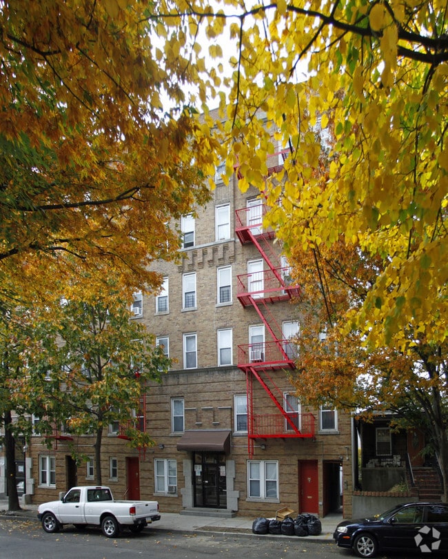 The Camelot 4341 Gunther Ave Bronx NY 10466 Apartment Finder