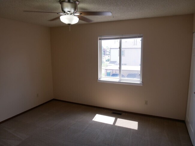 Building Photo - 7612 Clover Hill Dr
