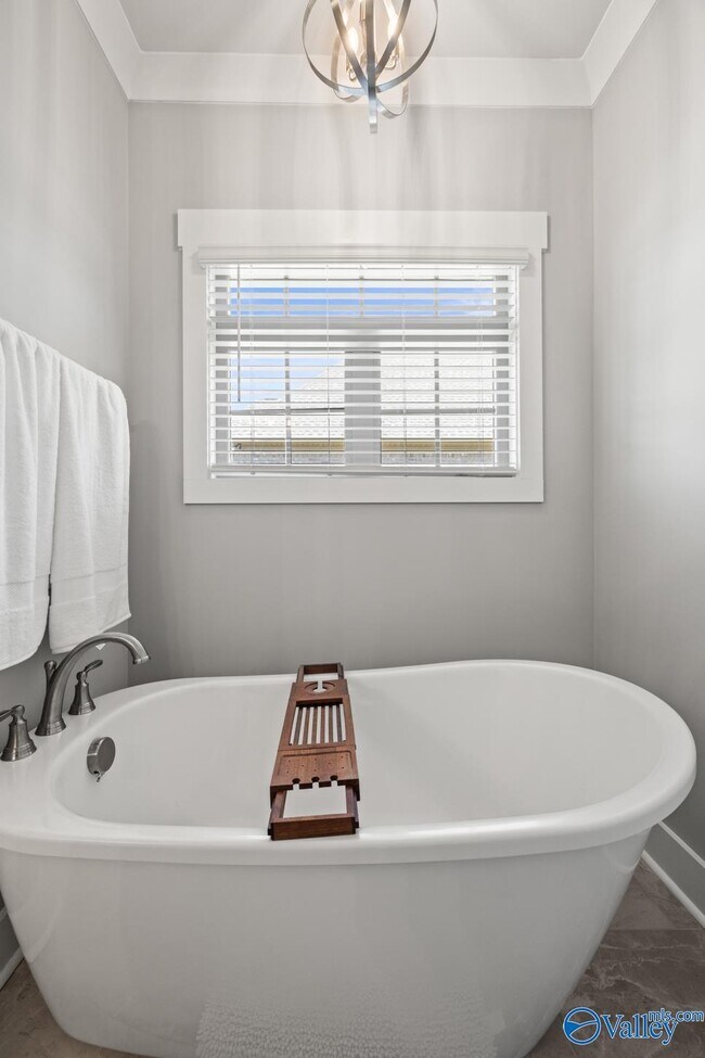 Building Photo - 29458 Carnaby Ln