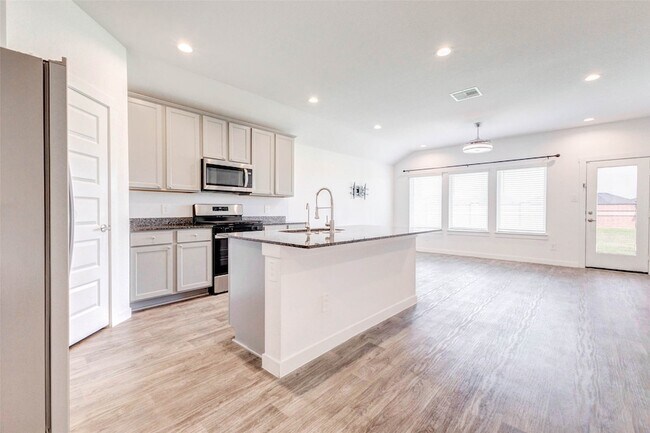 Building Photo - 3903 Beltingham Bend Wy