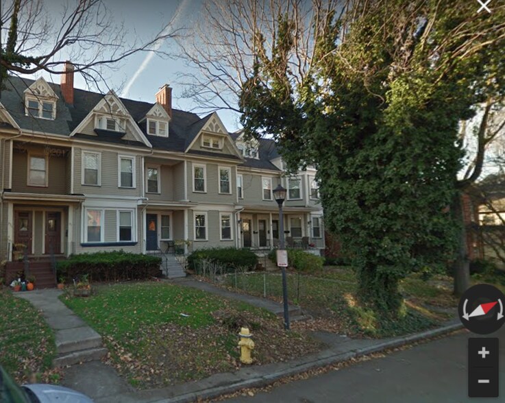 Building Photo - 91 S Washington St.