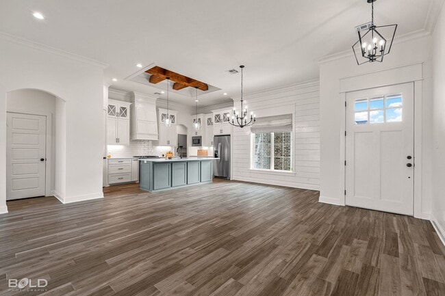 Building Photo - Gorgeous Home For Rent!!