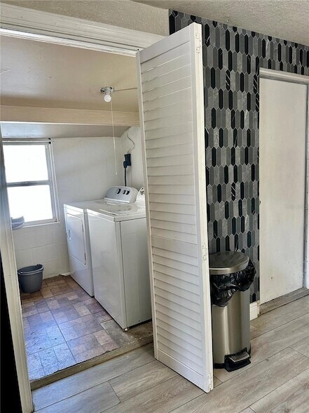 Building Photo - 2003 E Humphrey St