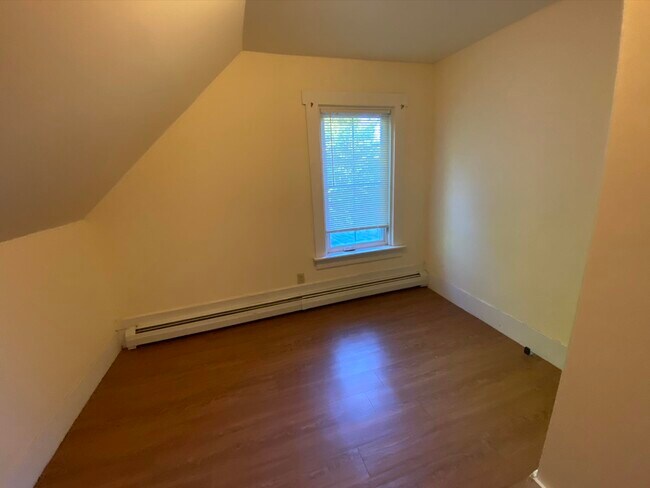 Building Photo - 35 Winchester Ct